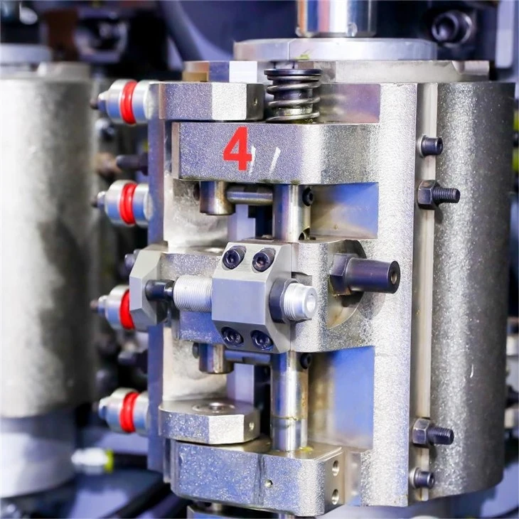 Liquid Carbonated Drinks Water Juice Beverage Blowing-Filling-Capping Combiblock